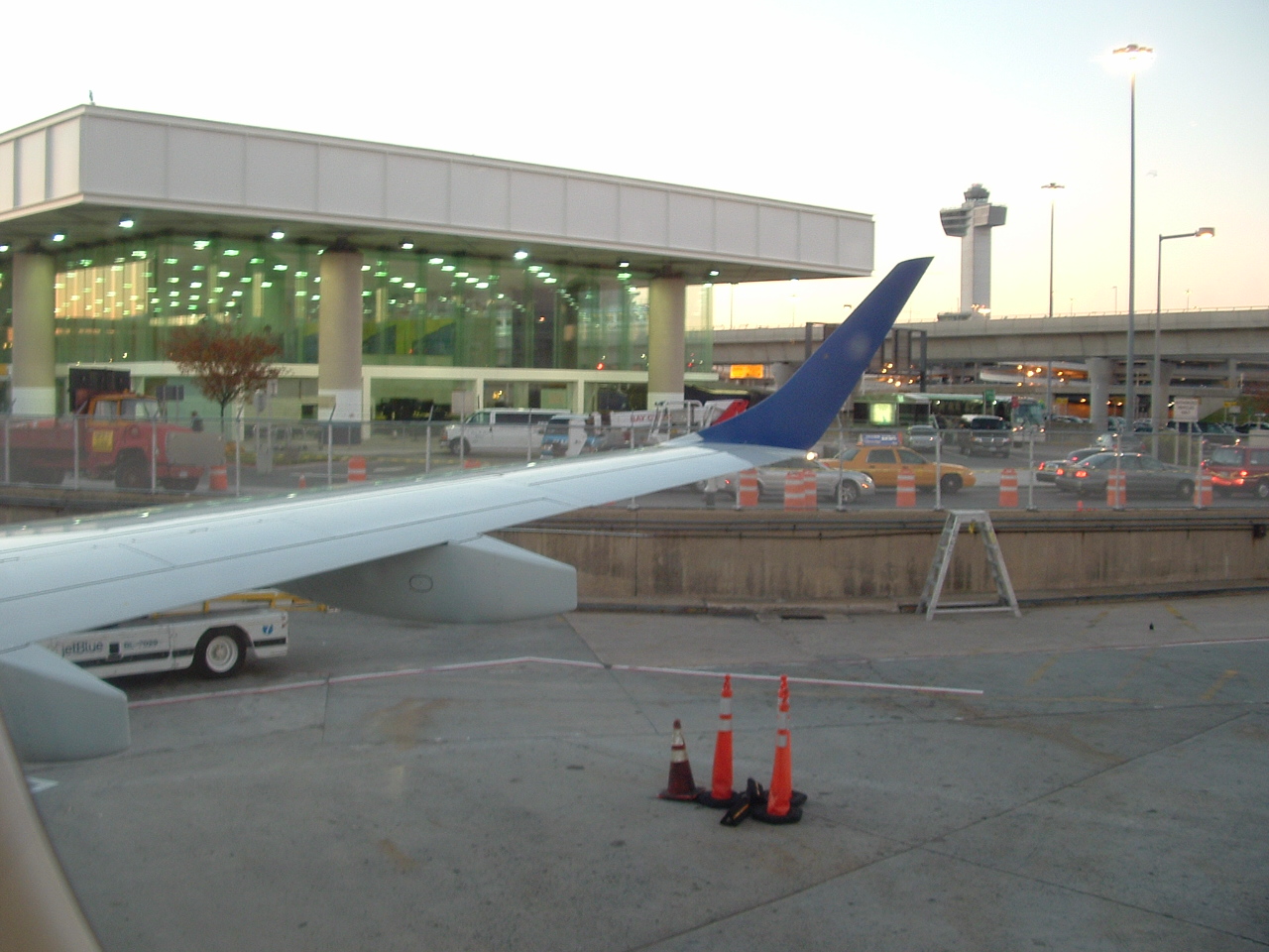International Harvester E190 COE International Harvester E190 COE